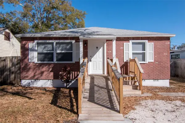 3305 56th Avenue N, ST PETERSBURG, FL 33714