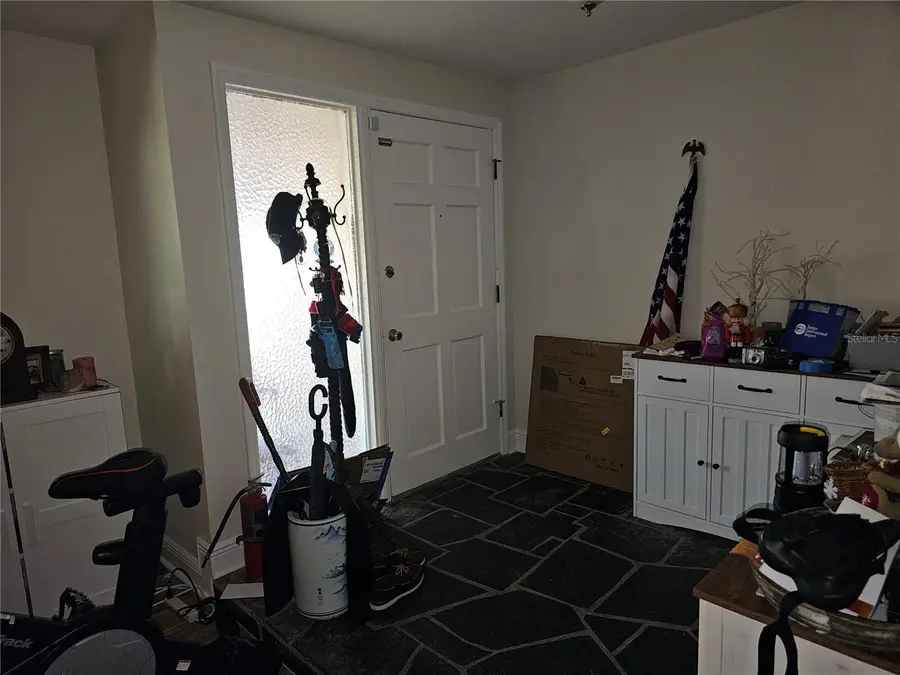 5230 Venetian Boulevard Ne, Saint Petersburg, FL 33703 - #2