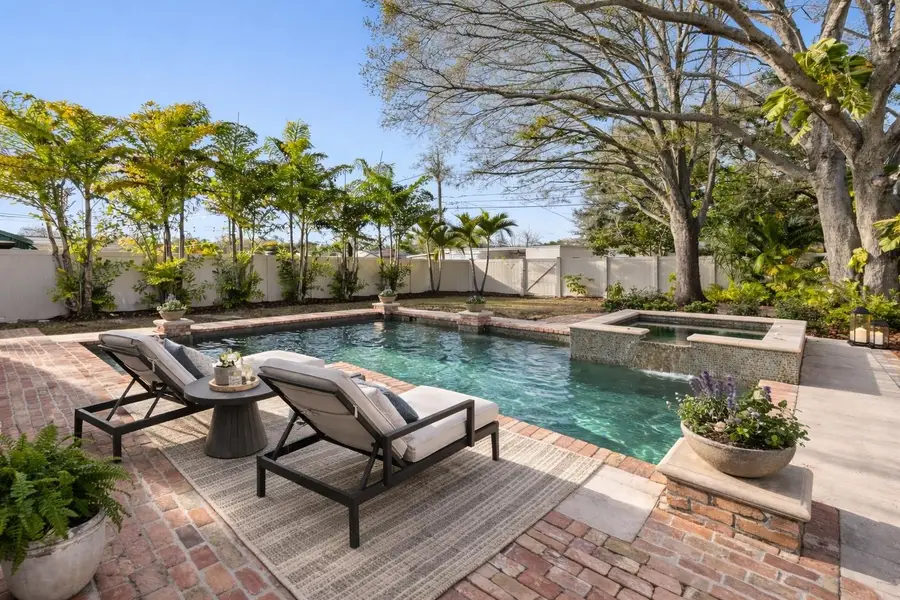 761 42nd Avenue N, Saint Petersburg, FL 33703 - #2