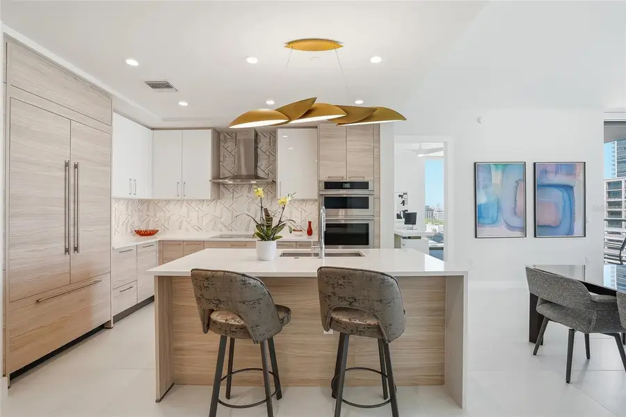 301 1st Street #1104, Saint Petersburg, FL 33701 - #3