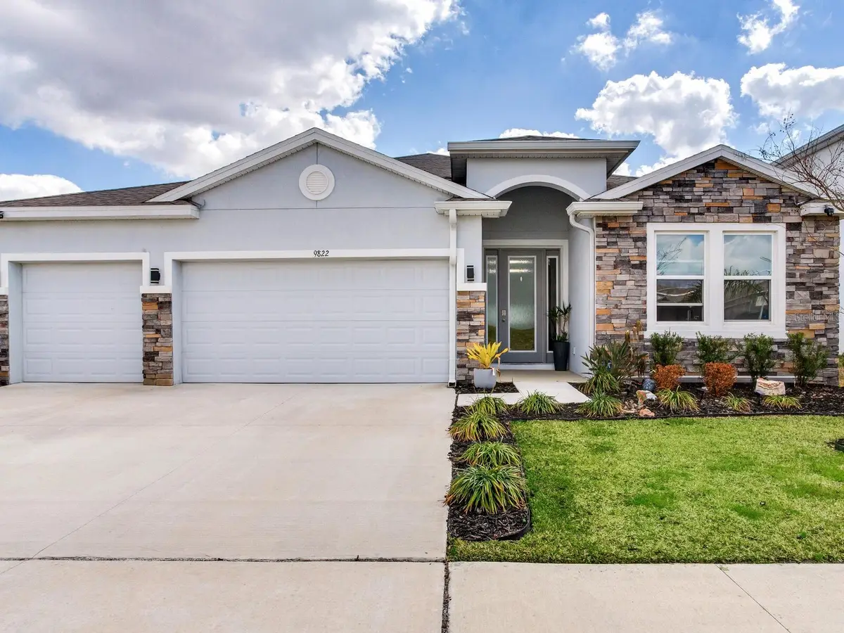 9822 Shoreline View Way, Wesley Chapel, FL 33545 - #1