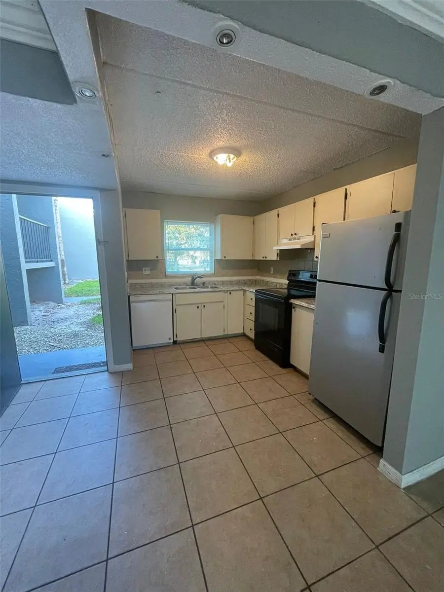 14413 Americana Circle #105, Tampa, FL 33613 - #3