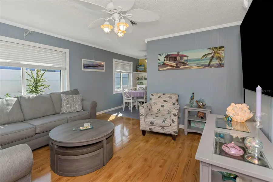 3094 Hillsdale Avenue, Largo, FL 33774 - #3