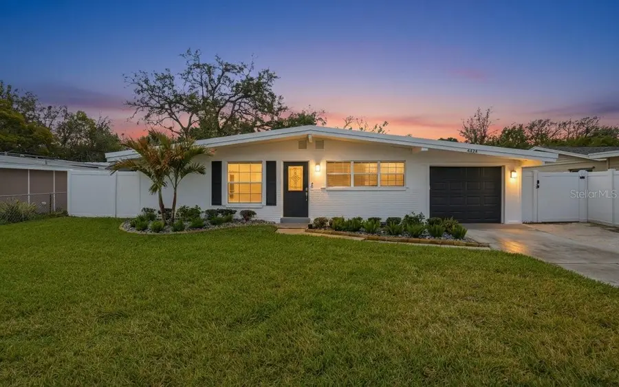 4424 W Varn Avenue, Tampa, FL 33616 - #2