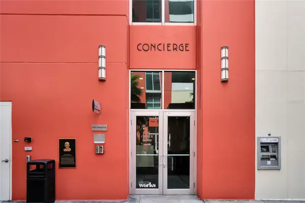 1120 E Kennedy Boulevard #827, TAMPA, FL 33602