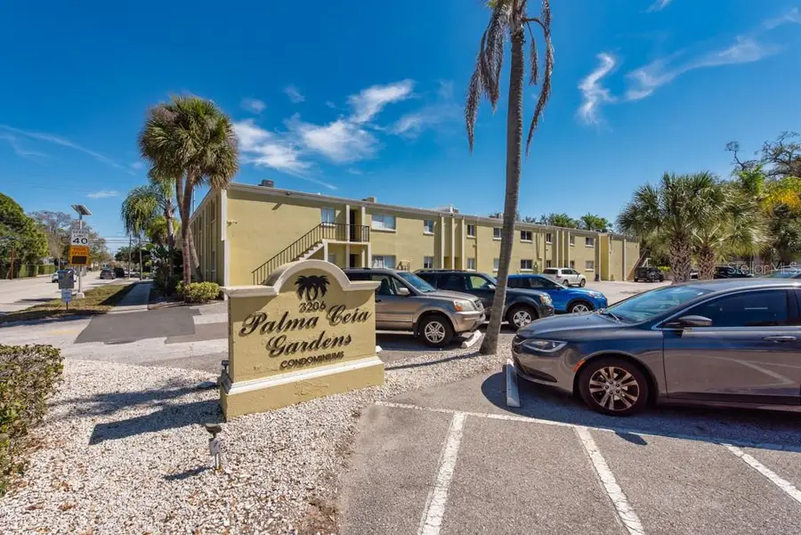 3206 W Azeele Street #215, Tampa, FL 33609 - #2