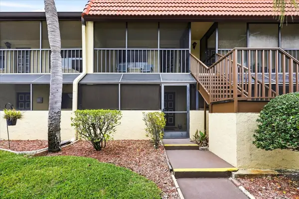 2420 Winding Creek Boulevard #105, CLEARWATER, FL 33761