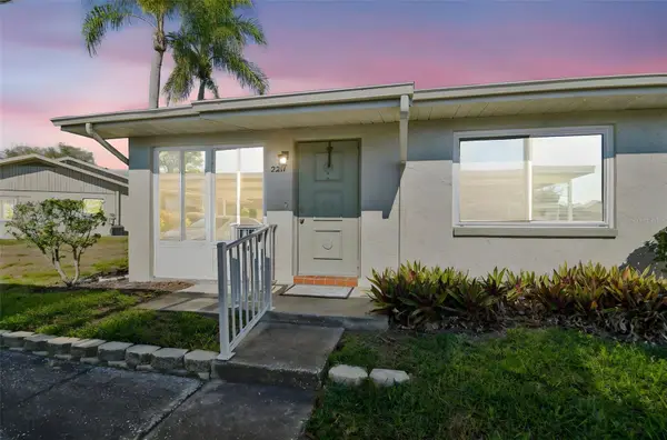 2211 Grenadier Drive #140, SUN CITY CENTER, FL 33573