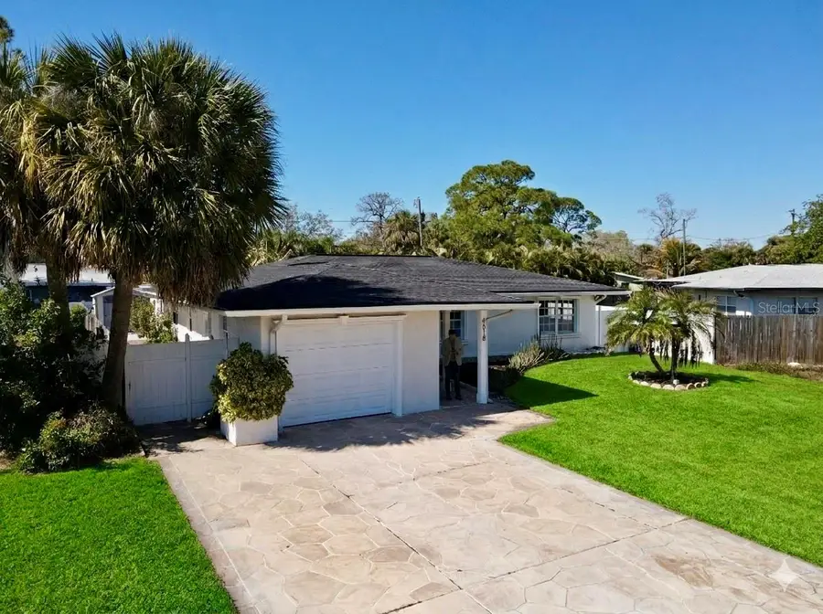 4518 Helena Street Ne, Saint Petersburg, FL 33703 - #3