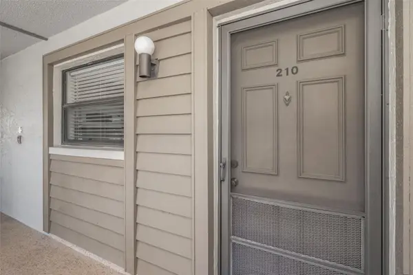 3034 Eastland Boulevard #D210, CLEARWATER, FL 33761