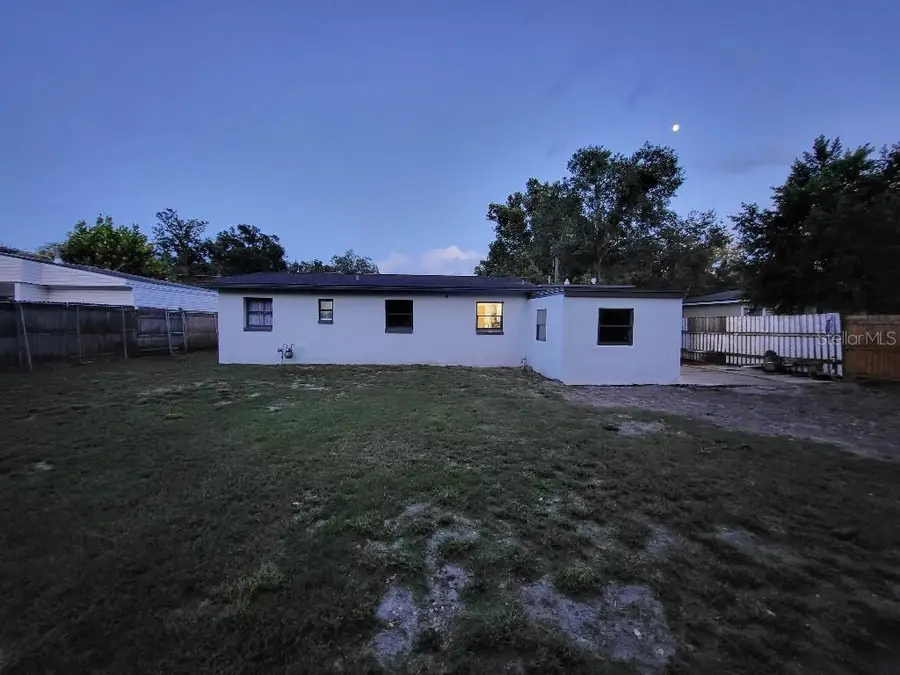 995 Emerald Drive, Mount Dora, FL 32757 - #3