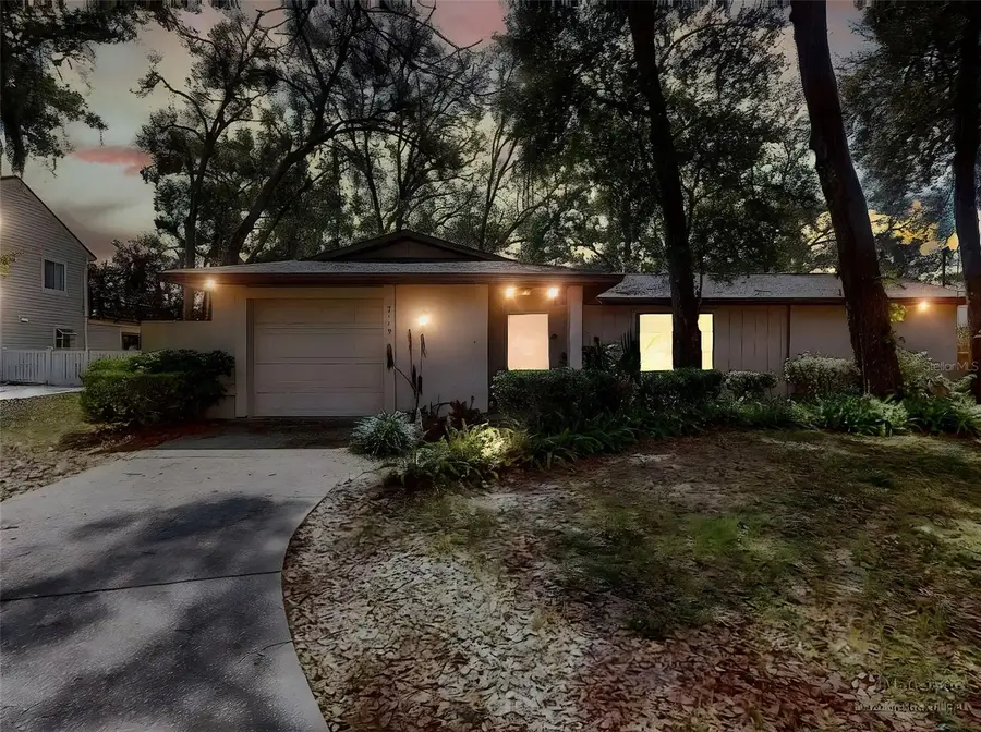 7113 Lauder Place, Tampa, FL 33617 - #2