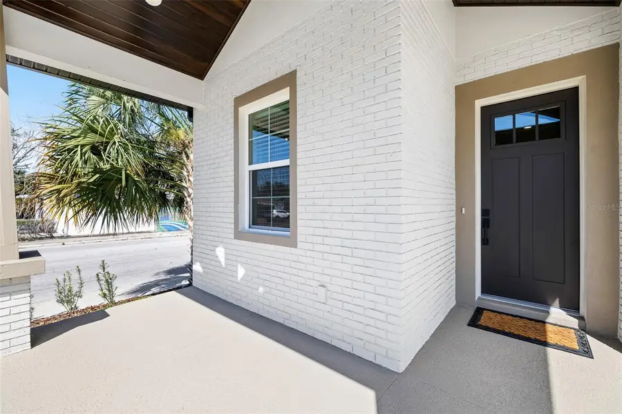 213 W Giddens Avenue, Tampa, FL 33603 - #2