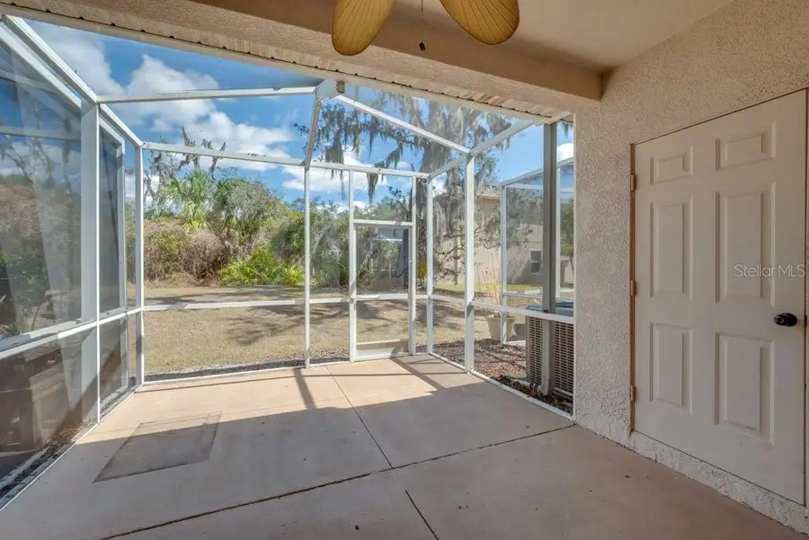 15844 Fishhawk Falls Drive, Lithia, FL 33547 - #2