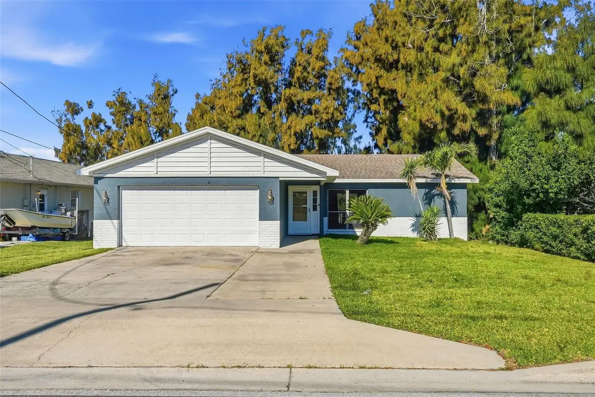 11696 Currie Lane, Largo, FL 33774 - #1