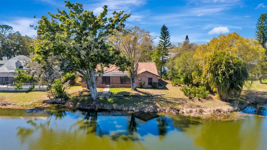 5017 80th Avenue Circle E, Sarasota, FL 34243 - #2