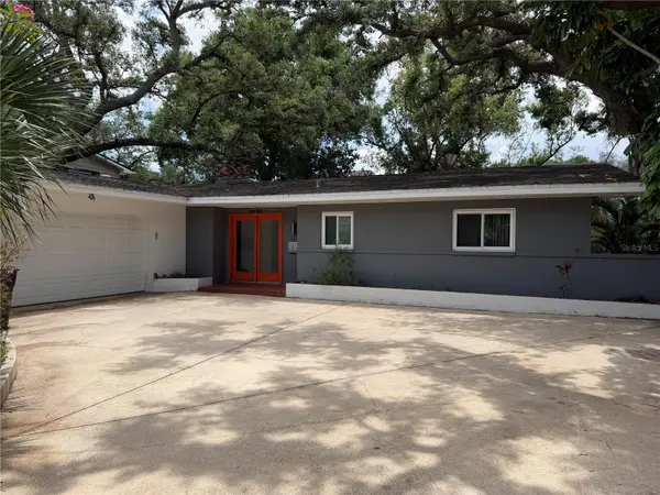 1320 45th Avenue N, ST PETERSBURG, FL 33703