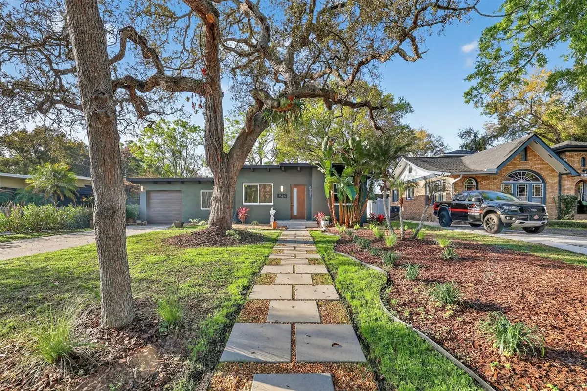 1213 E Clifton Street, Tampa, FL 33604 - #1