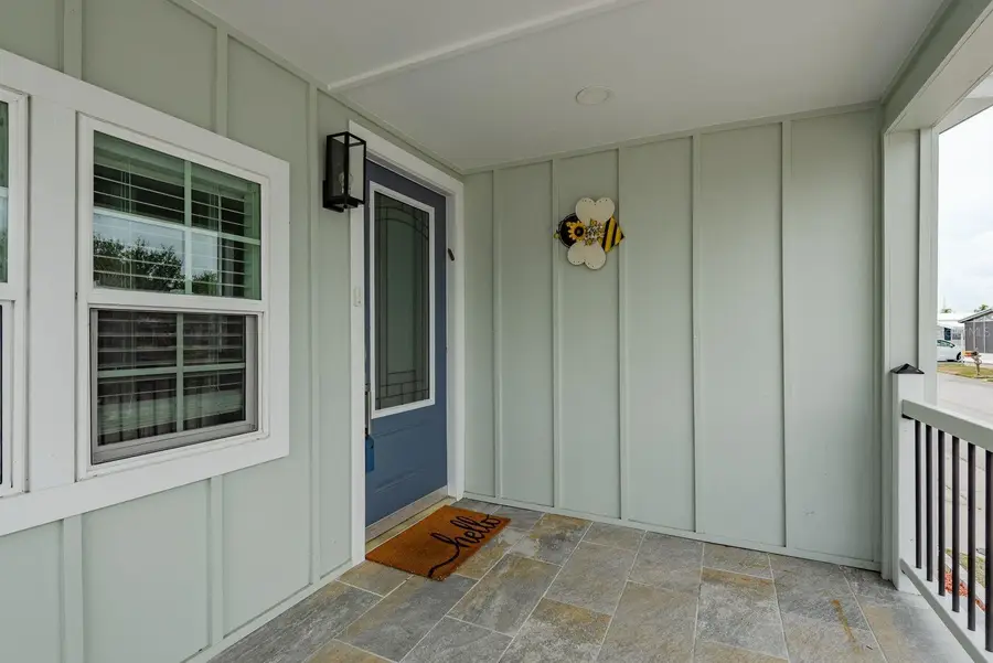 108 Dolphin Drive E, Oldsmar, FL 34677 - #2