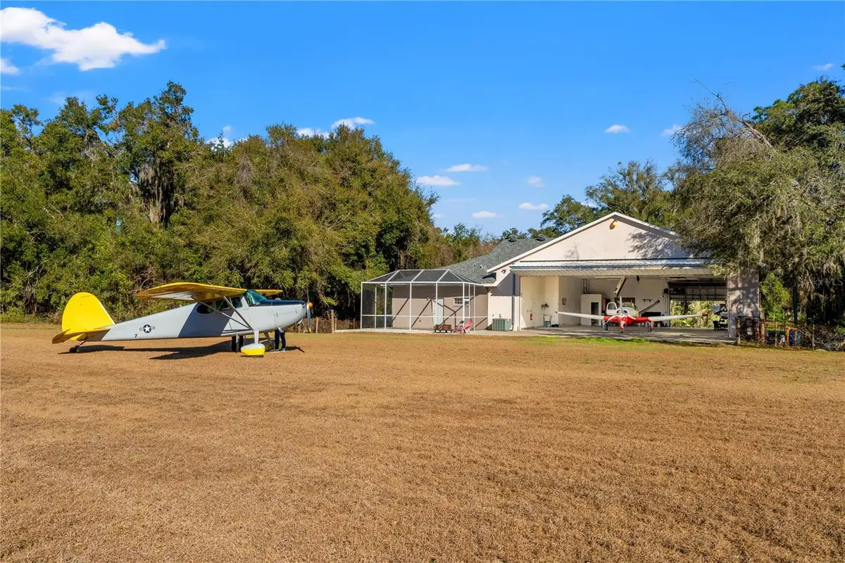 13780 SE 100th Ave, Belleview, FL 34420 - #1