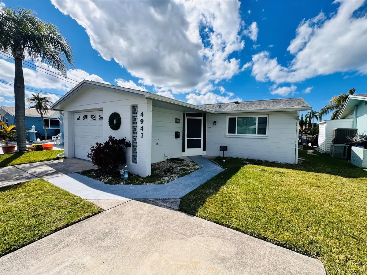 4947 Blue Heron Drive, New Port Richey, FL 34652 - #1