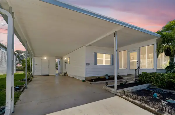 61 Tanglewood Drive, PALM HARBOR, FL 34684