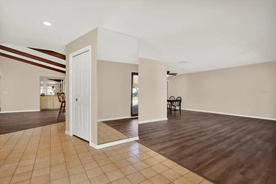 401 Running Horse Road, Seffner, FL 33584 - #2