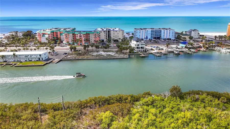 18450 Gulf Boulevard #401, Indian Shores, FL 33785 - #2