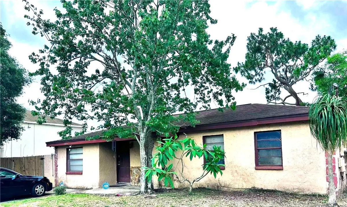 3806 W Wallace Avenue, Tampa, FL 33611 - #1