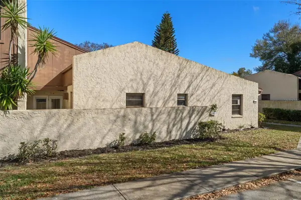 1880 N Crystal Lake Drive #65, LAKELAND, FL 33801