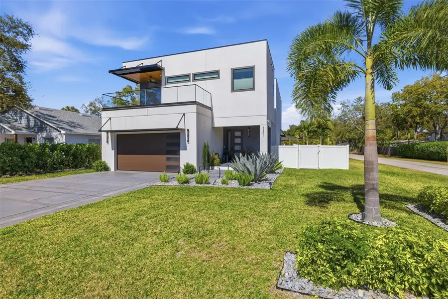 3301 W Paul Avenue, Tampa, FL 33611 - #2