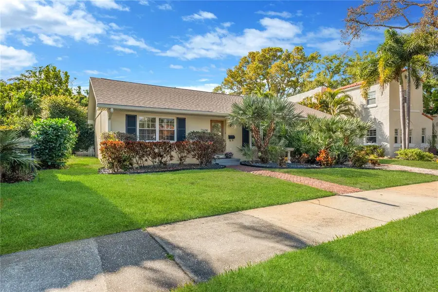 2400 Andalusia Way Ne, Saint Petersburg, FL 33704 - #2