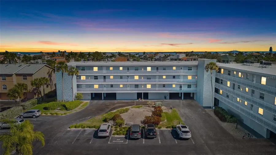 719 Pinellas Bayway S #304, Saint Petersburg, FL 33715 - #2