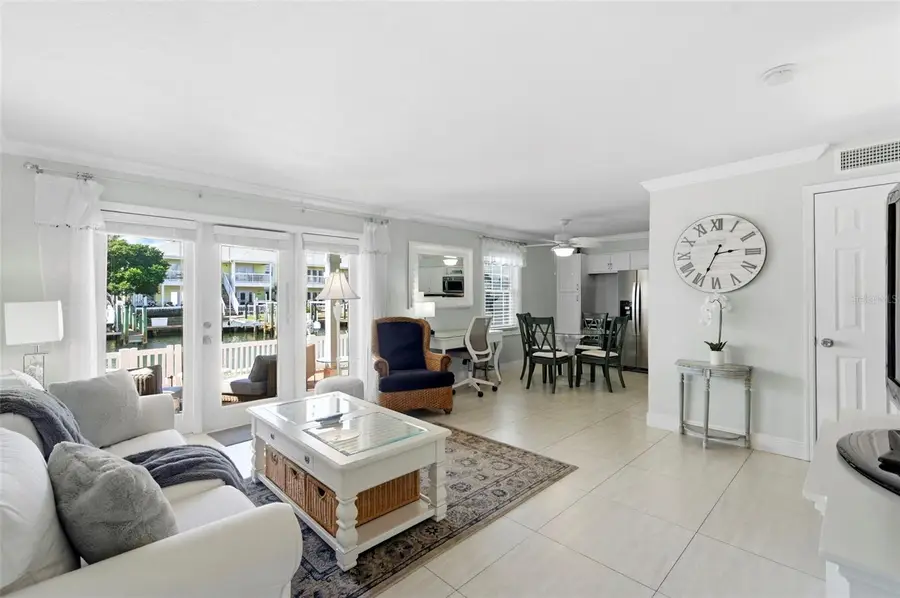 4911 Coquina Key Drive Se #C, Saint Petersburg, FL 33705 - #3