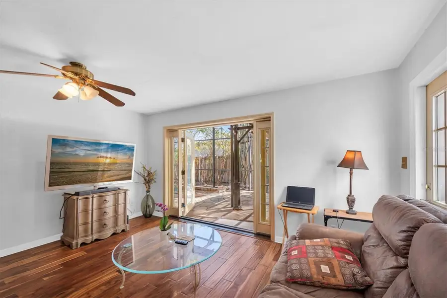 1700 74th Avenue N, Saint Petersburg, FL 33702 - #2