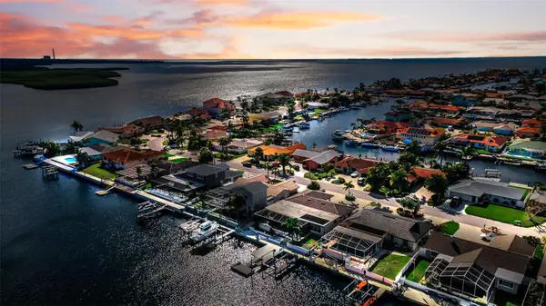 4976 Galleon Court, NEW PORT RICHEY, FL 34652