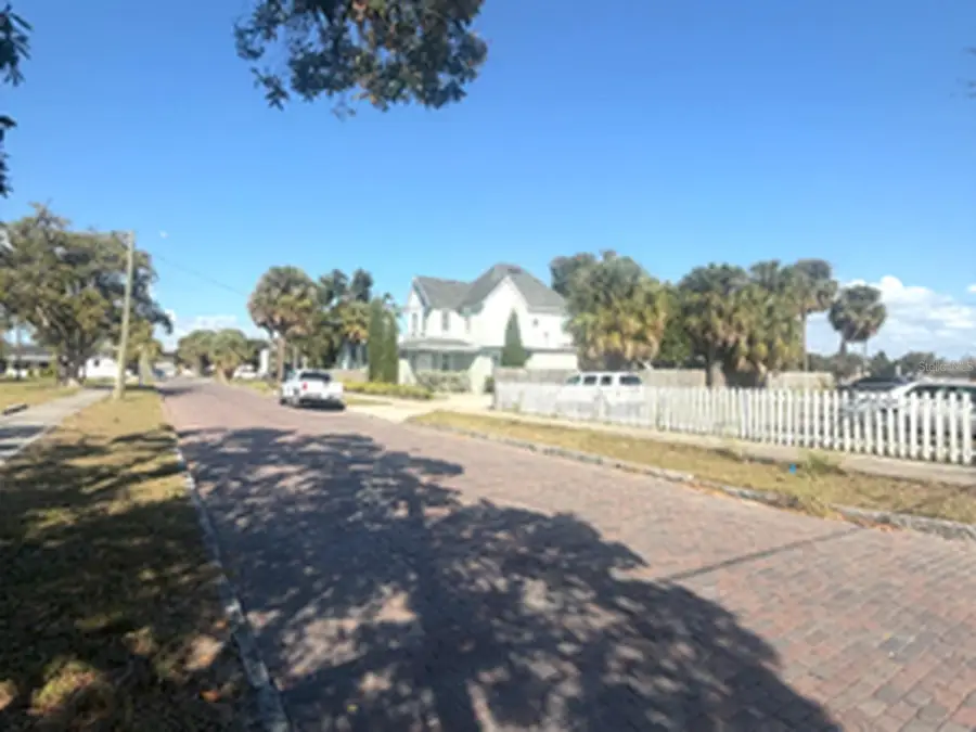 1802 N Mitchell Avenue, Tampa, FL 33602 - #3