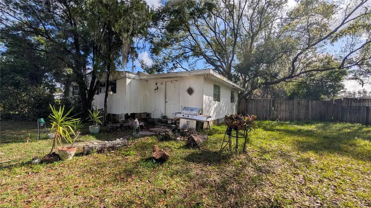 1960 Andrews Loop, Lutz, FL 33558 - #1