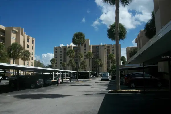 2616 Cove Cay Drive #207, CLEARWATER, FL 33760