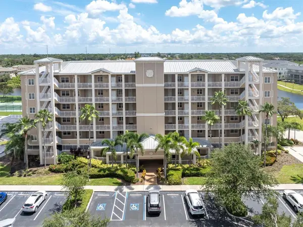 7069 Key Haven Road #302, SEMINOLE, FL 33777