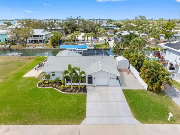 9211 Lake Drive, ENGLEWOOD, FL 34224