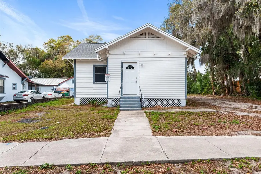 122 S Garfield Avenue, Deland, FL 32724 - #2