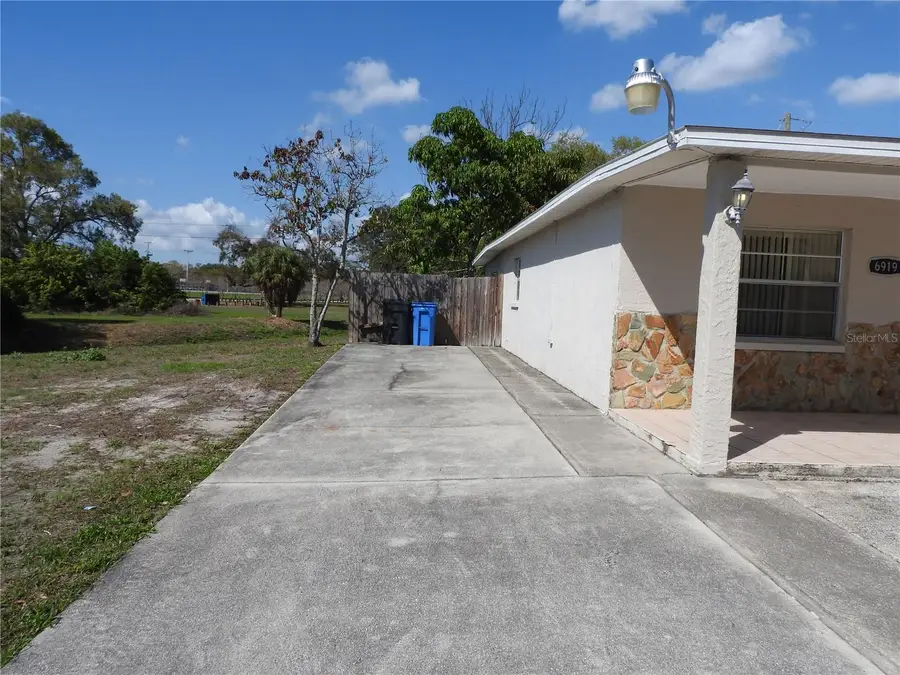 6919 Larmon Street, Tampa, FL 33634 - #3