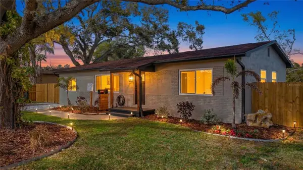 2335 Murilla Way S, ST PETERSBURG, FL 33712