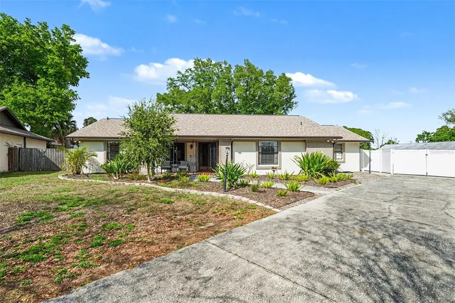 809 Rollingwood Lane, Valrico, FL 33594 - #2