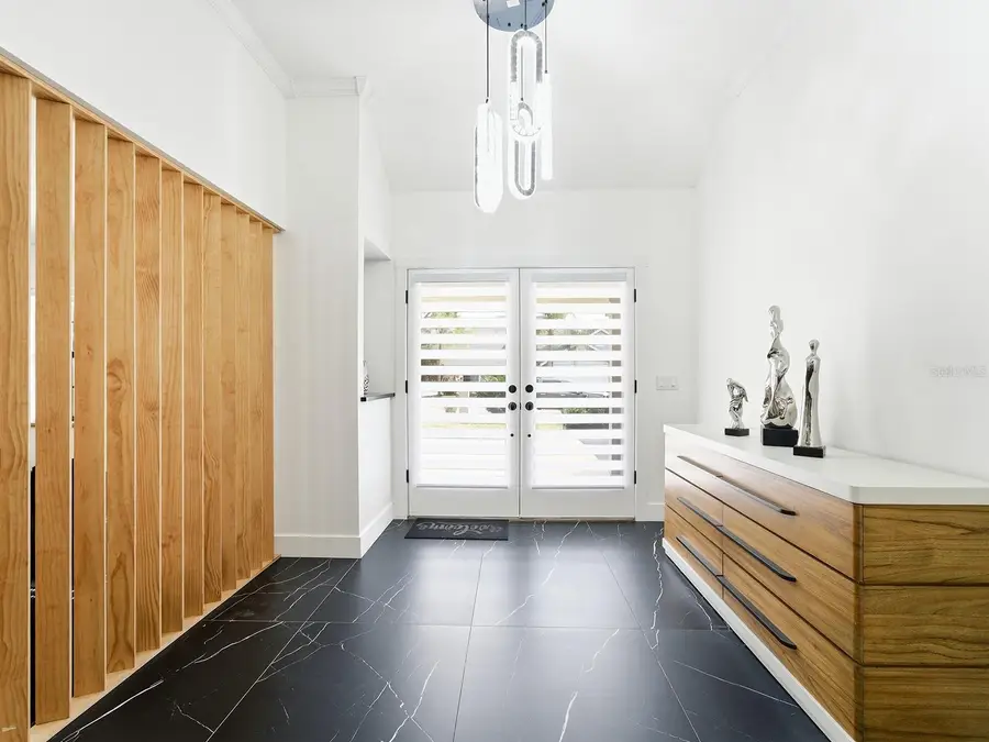 142 Barrington Drive, Brandon, FL 33511 - #2