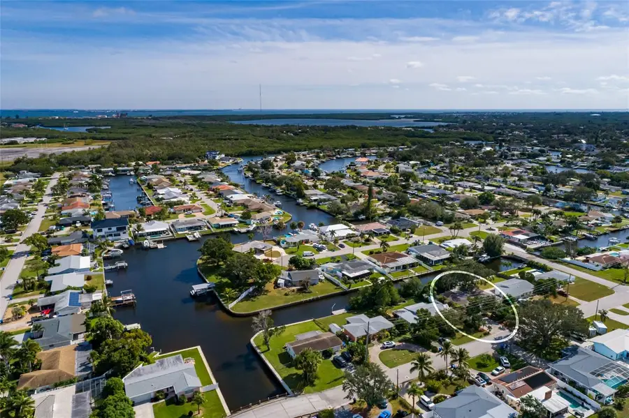 9665 2nd Street N, Saint Petersburg, FL 33702 - #3