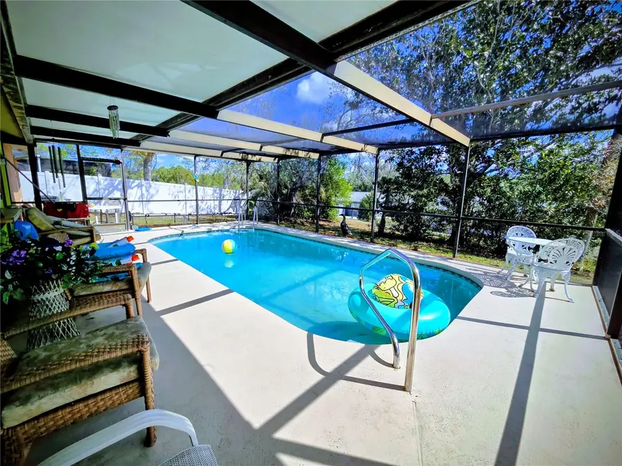 8026 Victoria Way, Weeki Wachee, FL 34613 - #2