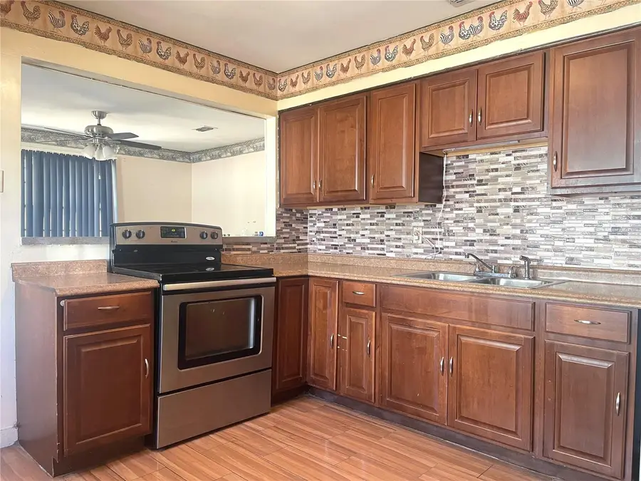 4103 E Hanna Avenue, Tampa, FL 33610 - #3