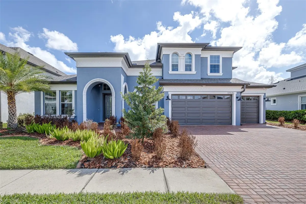 32545 Silvercreek Way, Wesley Chapel, FL 33545 - #1